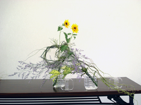 ペットボトルを使った作品